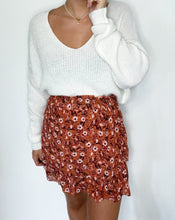 Lade das Bild in den Galerie-Viewer, Volantrock mit Blumenprint, orange