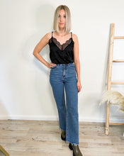 Lade das Bild in den Galerie-Viewer, Wide Leg Jeans, dunkelblau