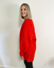Lade das Bild in den Galerie-Viewer, Strickjacke, rot