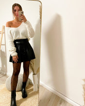 Lade das Bild in den Galerie-Viewer, Strumpfhose mit Herzen, schwarz