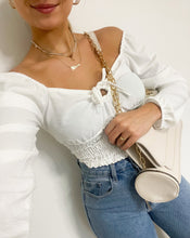 Lade das Bild in den Galerie-Viewer, Bluse mit elastischem Bündchen, weiß