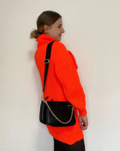 Lade das Bild in den Galerie-Viewer, langer Rollkragenpullover, orange