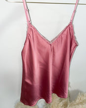 Lade das Bild in den Galerie-Viewer, Top mit Spitze, Beere