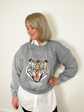 Lade das Bild in den Galerie-Viewer, lange Bluse, weiß