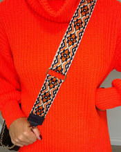 Lade das Bild in den Galerie-Viewer, langer Rollkragenpullover, orange