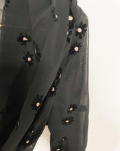 Lade das Bild in den Galerie-Viewer, Bluse mit Blumen, schwarz
