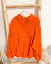 Lade das Bild in den Galerie-Viewer, Musselin-Blusenhemd, orange
